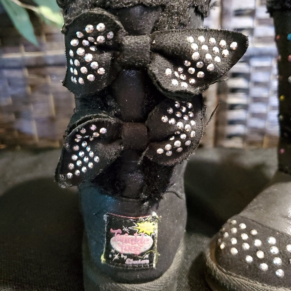Twinkle toes skechers boots - Picture 10 of 14